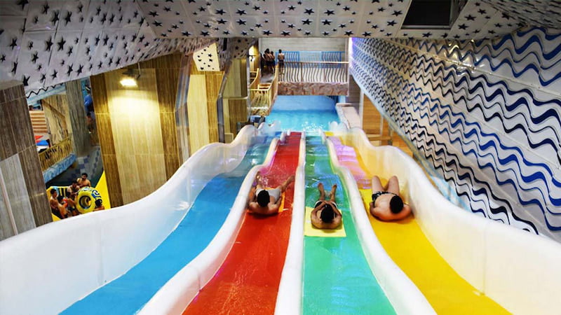 شانديز (أرض الامواج الهائجه و نادي رکوب الخیول و حلبة تزلج و قبر الشيخ حافظ ابرديهي و نبع قلقلي)