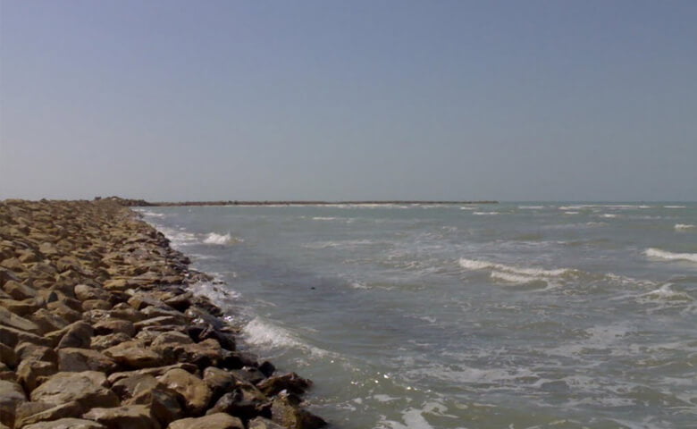 بندر گناوه (أسواق بندر گناوه و الامام زاده سلیمان بن علي و تالاب حله و تالاب ریگ)