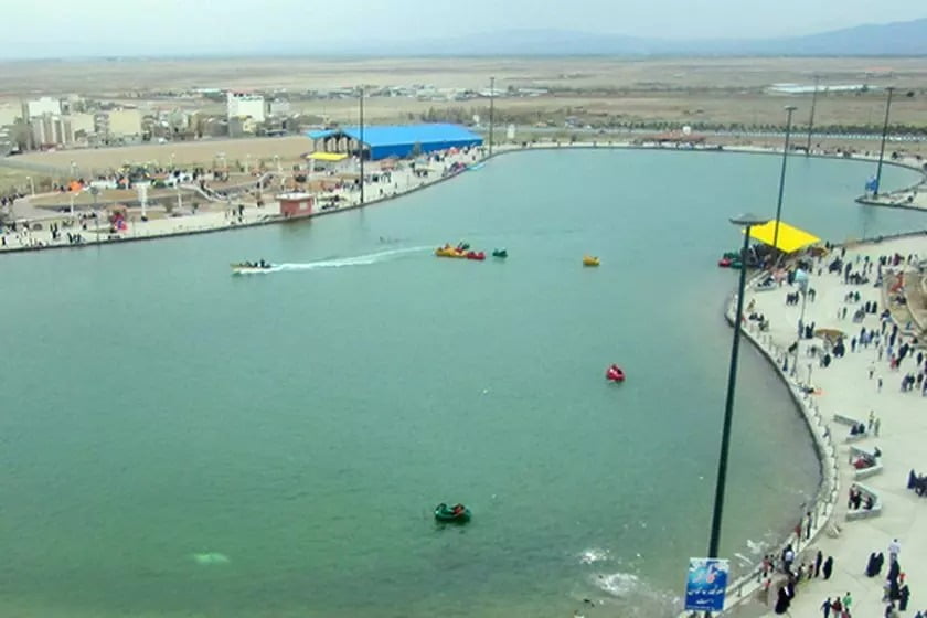 ساوه (إمام زادل سید اسحق ، بحیرة ساوه الاصطناعیة ، بام ساوه ، پارک چمران)