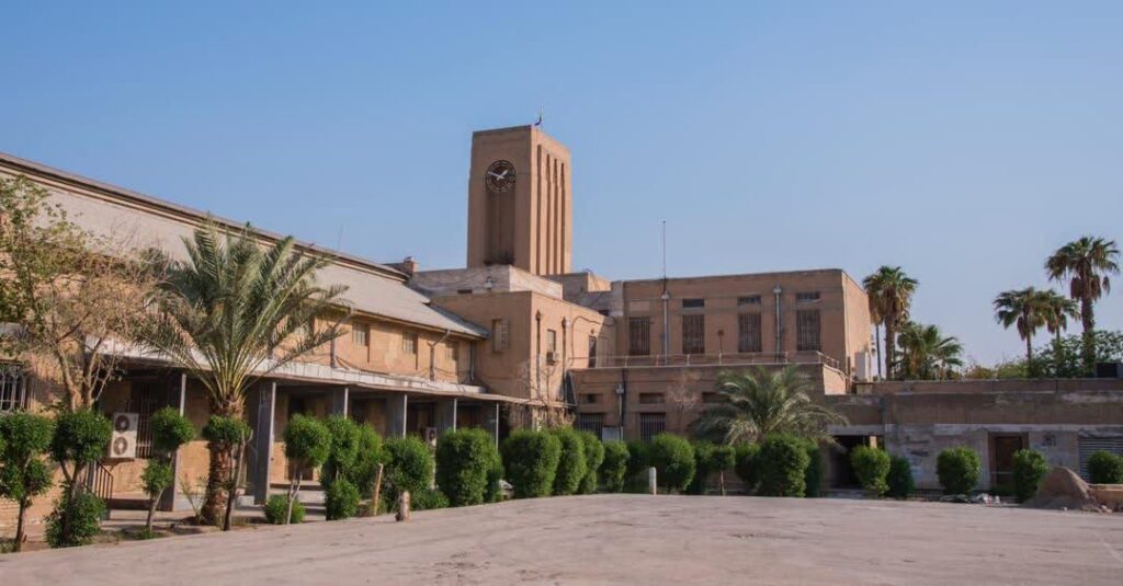 جامعة البترول التكنولوجية